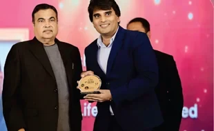 Recognition from Nitin Gadkari - official Intra Life archive
